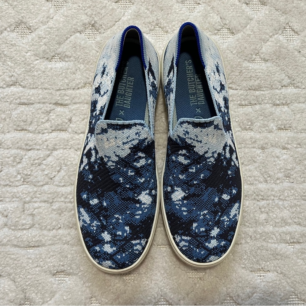 Shibori Rothy’s x Butcher’s Daughter sneakers 9.5